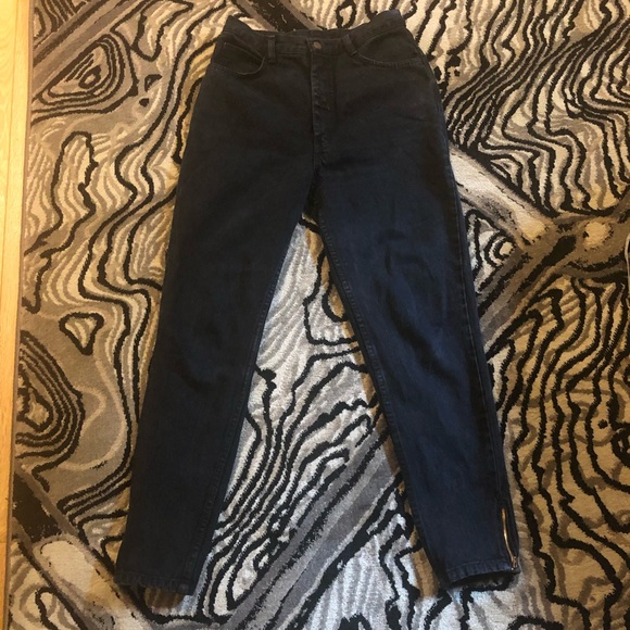 Ultra High Rise Vintage 100% Cotton Mom Jean - Picture 3 of 12